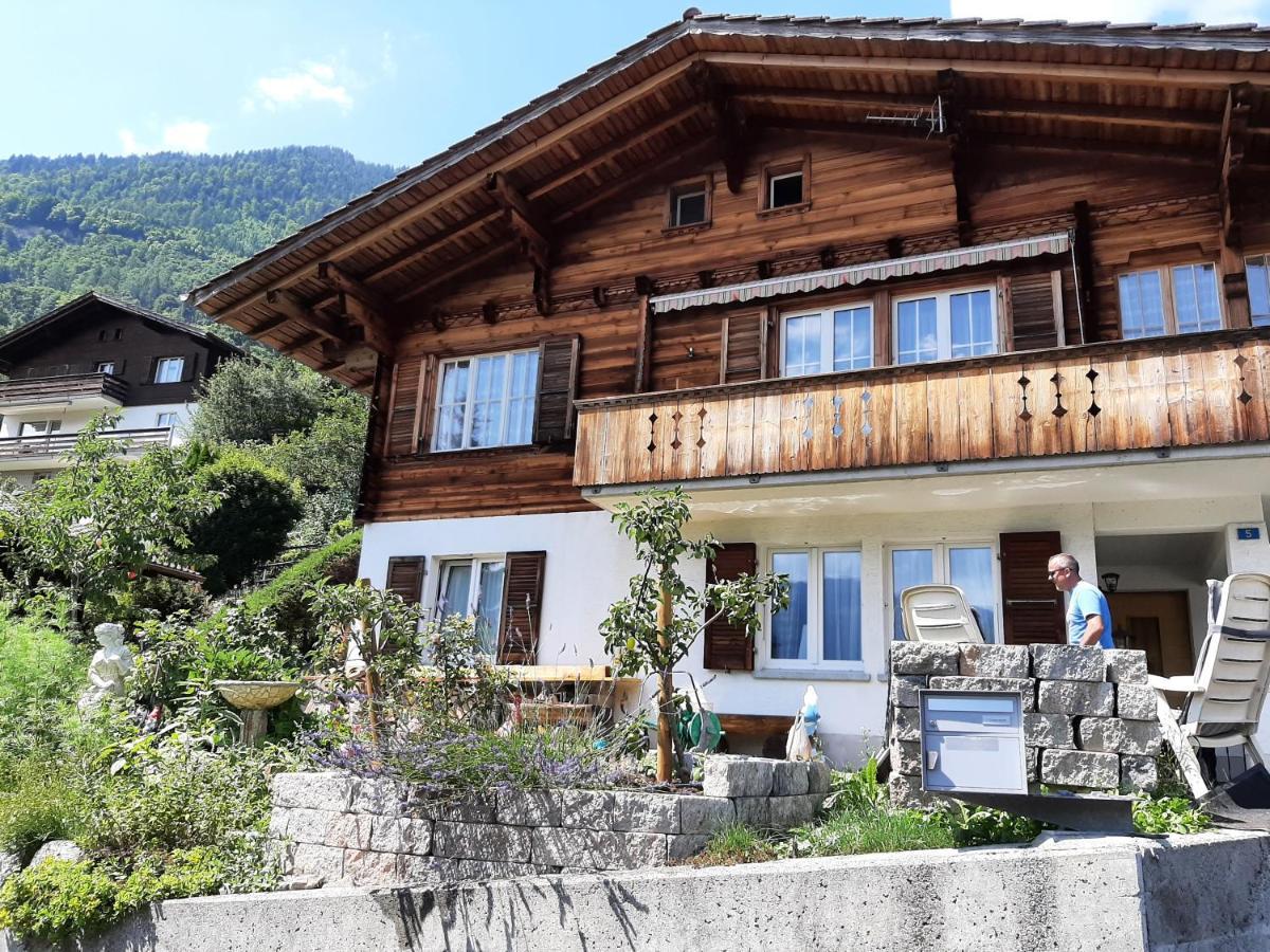 Chalet apartment by Interlaken. Parking Ringgenberg Buitenkant foto